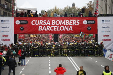 Cursa de bombers on fire